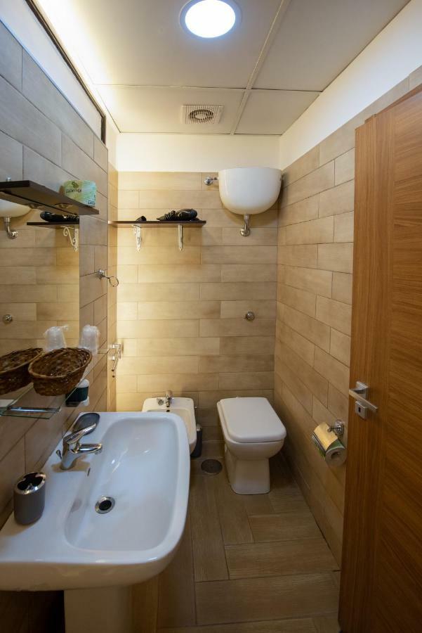 Chiaia Relax Bed & Breakfast Napoli Ngoại thất bức ảnh